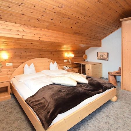 Hotel Chalet Olympia Monguelfo-Tesido / Welsberg-Taisten Eksteriør bilde