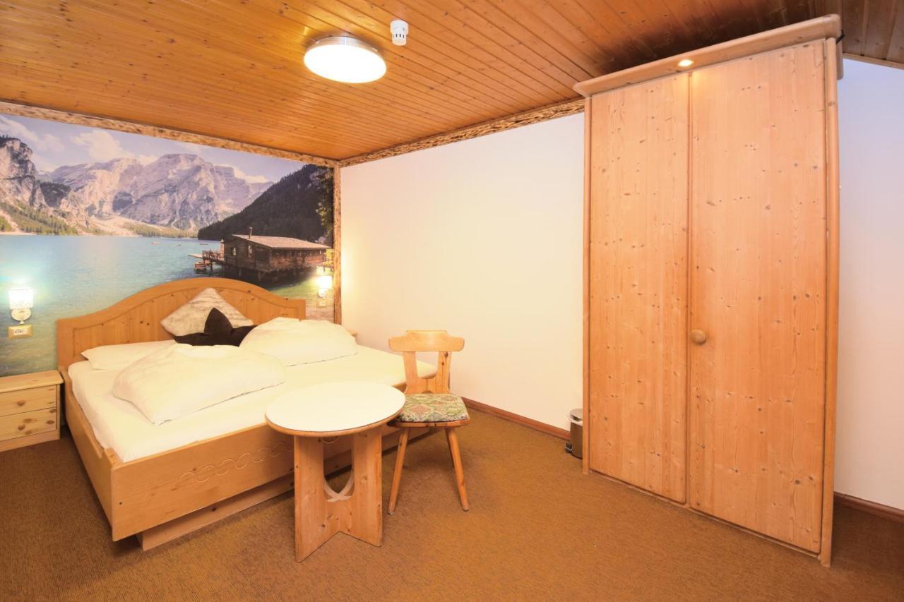 Hotel Chalet Olympia Monguelfo-Tesido / Welsberg-Taisten Eksteriør bilde